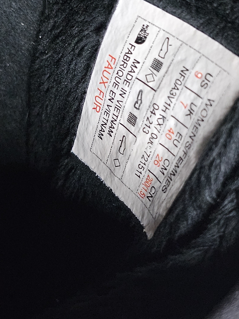The North Face Black Quilted ThermoBall Slip-On Slippers - Picture 8 of 8